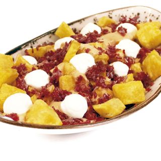 Patatas Bravas ración