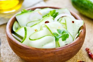 26. Краставици по китайски。200гр