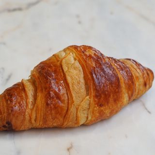 Croissant de mantequilla 