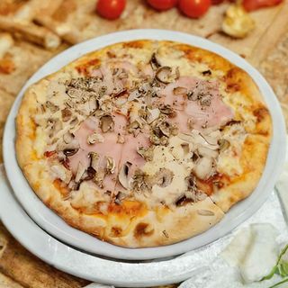 Velika Capricciosa combo