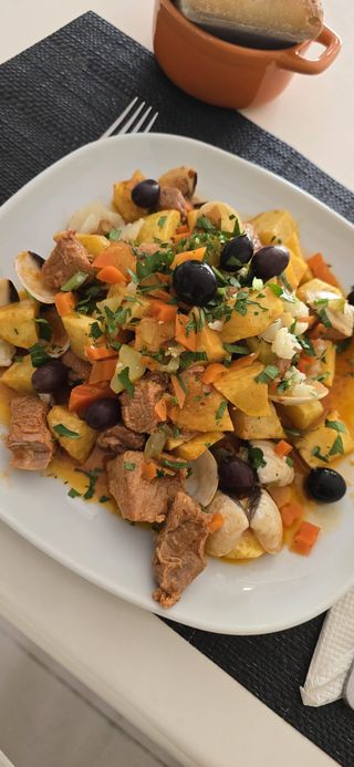 Carne de Porco a Alentejana