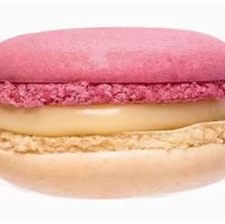 Makaronik szampan z truskawką