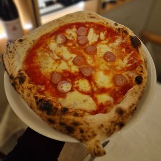 Margherita con i wurstel
