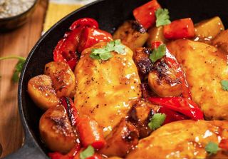 Pollo con verdure alla piastra