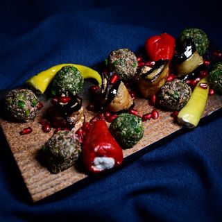 მხალის ასორტი