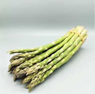 Espárragos Trigueros Manojo (Aprox. 350 Gr.)