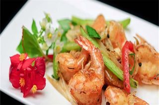 E4. Gamberi  con sale e pepe