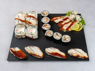 Węgorz combo (1080g)