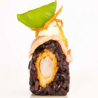 Uramaki Senigallia roll