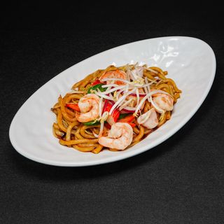 7A- Tallarines Udon con Marisco y Verdura