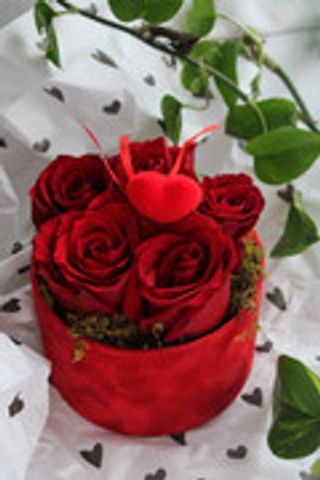 Aranjament Valentine's Day +Punga