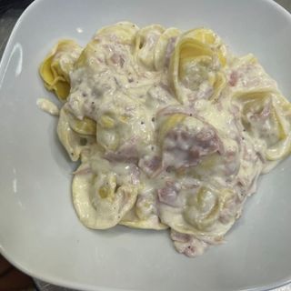 Tortelli panna e prosciutto