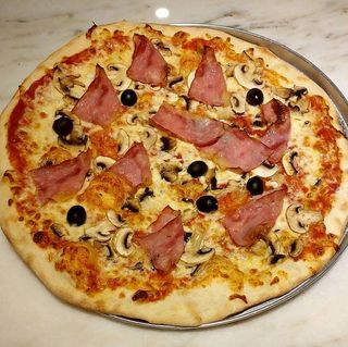 Pizza Rústica (Familiar)