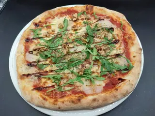 Pizza Especial Nueces (30 Cm.)