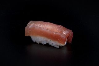 Nigiri tonno - 1 pezzo