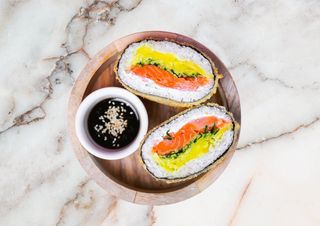 Sushi Burger Łosoś pieczony