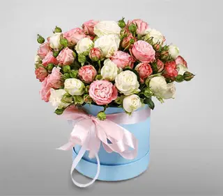 ჯუჯა ვარდების კომპოზიცია ყუთში (Medium size)