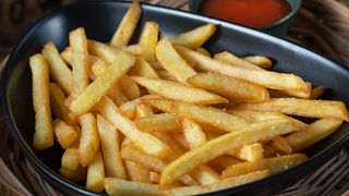 კარტოფილი ფრი 120გრკეტჩუპი