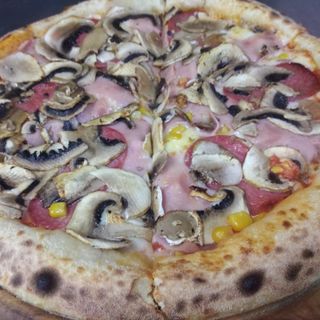 Пица Верона (1500г)