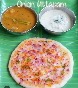 Onion Uttapam (1 Ud.)