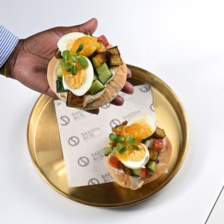 Mediterranean Breakfast Pita