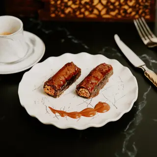 Doigts au chocolat et noix de cajou (Une pièce)