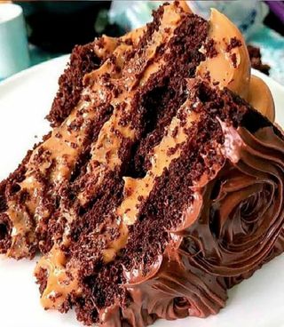 Torta De Chocolate Con Arequipe