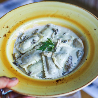 "Raviolini" De Peus De Porc I Tòfona