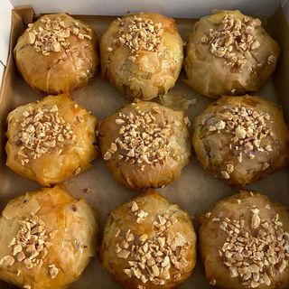 Pastilla poulet / amande (moyenne)