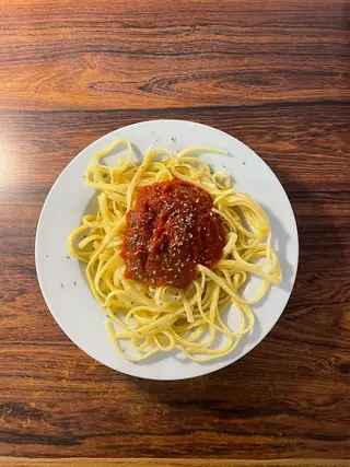 Tagliatelle a la napolitana