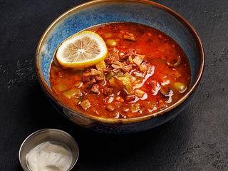 Збірна м'ясна солянка з копченостями (300мл)