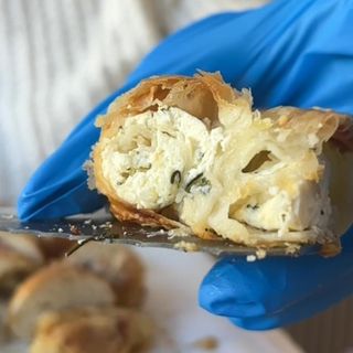 PLACINTA MOLDAVA CON FORMAGGIO 