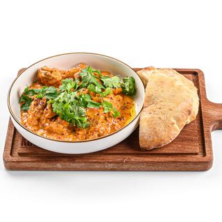 Курица в соусе том ям с питой