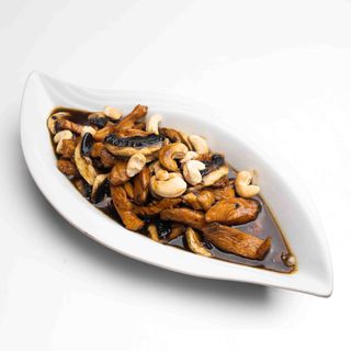 Poulet À La Noix De Cajou