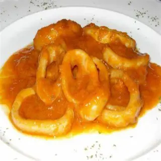 Calamares con Salsa Picante