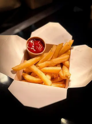 frytki - ketchup