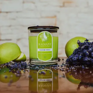 Lumanare Parfumata Radiant Emotions - Green Apple & Lavender