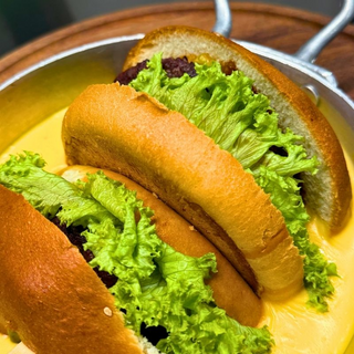 CHEDDAR ANGUS DIPPED CU CARTOFI PROASPETI PRAJITI ( NECONGELATI)