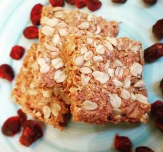 Biscotti crusca, noci e mirtilli rossi  100 g