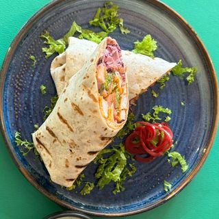 Wrap de pui si cartofi prajiti 500g