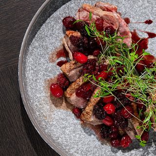 Качина грудка з карамелізованими ягодами, 270г