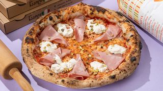 პიცა მორტადელა