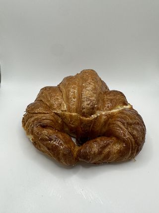 Croissant Con Mantequilla