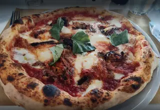 Parmigianella