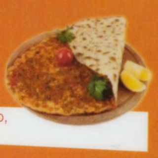 20. Lahmacun De Burrito De Pollo