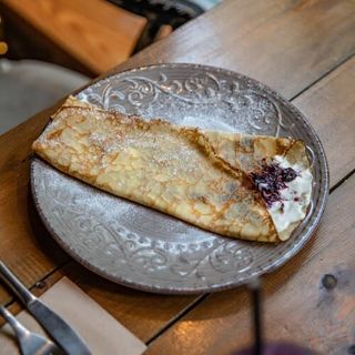 Crepe de Philadelphia y arándanos