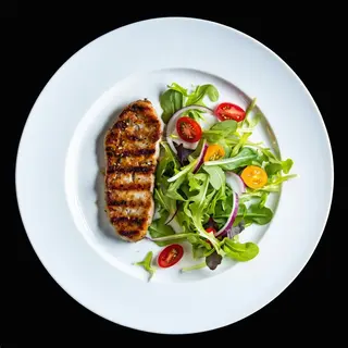 Cotoletta con insalata