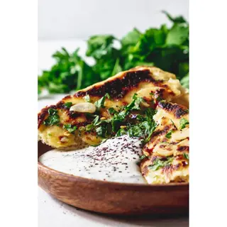 Chilli garlic naan