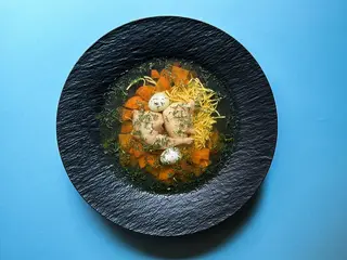 Консоме із перепілки з домашньою локшиною (350g)