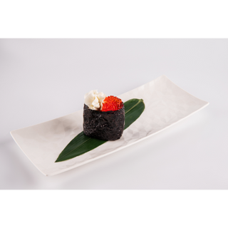 Гункан с икрой